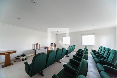 Apartamento à venda com 98m², 3 quartos e 2 vagas Apartamento à venda com 98m², 3 quartos e 2 vagasÁrea comum - cinema