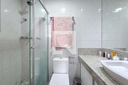 Apartamento à venda com 98m², 3 quartos e 2 vagasBanheiro da Suíte