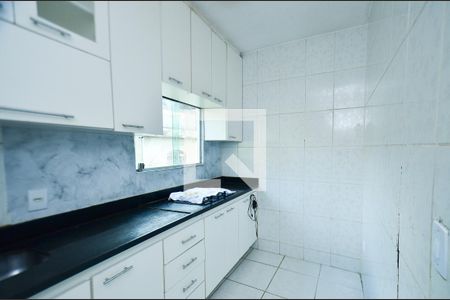 Casa à venda com 109m², 5 quartos e sem vaga Casa à venda com 109m², 5 quartos e sem vagaCozinha/ Casa1