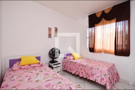 Casa à venda com 109m², 5 quartos e sem vaga Casa à venda com 109m², 5 quartos e sem vagaQuarto 1- Casa 2