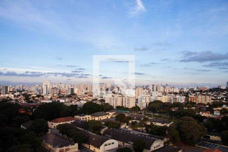 Apartamento à venda com 157m², 4 quartos e 3 vagas Apartamento à venda com 157m², 4 quartos e 3 vagasVista