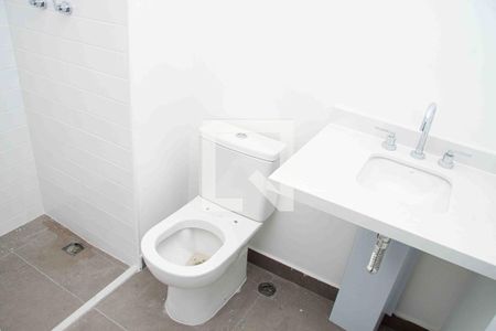 Apartamento à venda com 157m², 4 quartos e 3 vagas Apartamento à venda com 157m², 4 quartos e 3 vagasBanheiro do Quarto 1