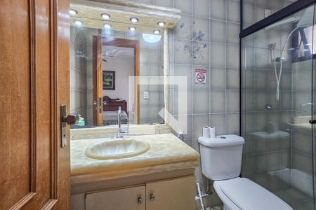 Apartamento para alugar com 230m², 3 quartos e 1 vagaBanheiro da suíte 1