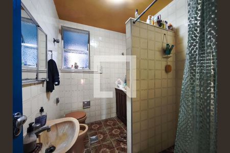 Apartamento à venda com 85m², 3 quartos e 1 vaga Apartamento à venda com 85m², 3 quartos e 1 vagaBanheiro