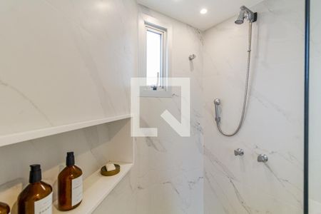 Apartamento à venda com 60m², 1 quarto e 1 vagaBanheiro da Suíte