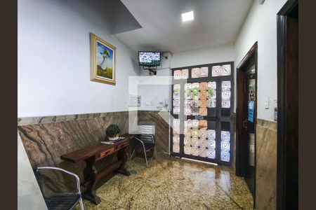 Apartamento à venda com 105m², 3 quartos e 1 vagaFachada e portaria