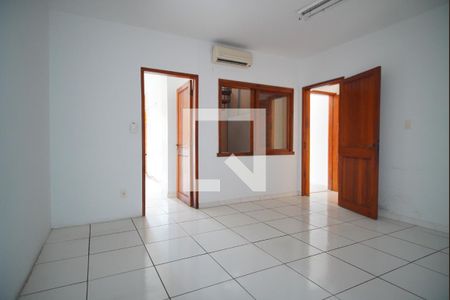 Casa à venda com 345m², 5 quartos e 5 vagasCozinha