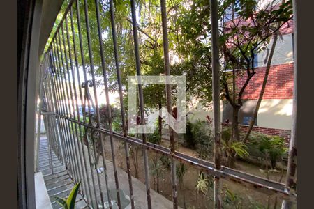 Apartamento à venda com 56m², 3 quartos e 1 vagaCozinha e Área de Serviço