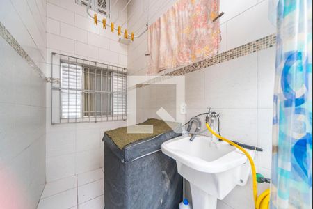 Casa à venda com 180m², 3 quartos e 4 vagas Casa à venda com 180m², 3 quartos e 4 vagasÁrea de Serviço