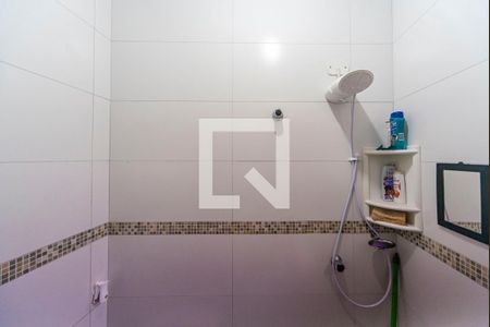 Casa à venda com 180m², 3 quartos e 4 vagas Casa à venda com 180m², 3 quartos e 4 vagasBanheiro casa 2