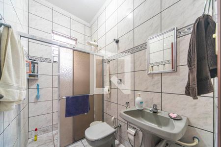 Casa à venda com 180m², 3 quartos e 4 vagas Casa à venda com 180m², 3 quartos e 4 vagasBanheiro Social