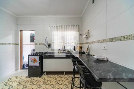 Casa à venda com 180m², 3 quartos e 4 vagas Casa à venda com 180m², 3 quartos e 4 vagasCozinha da casa 2