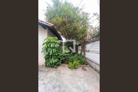 Casa à venda com 180m², 3 quartos e 4 vagas Casa à venda com 180m², 3 quartos e 4 vagasJardim