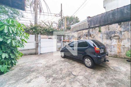 Casa à venda com 180m², 3 quartos e 4 vagas Casa à venda com 180m², 3 quartos e 4 vagasGaragem