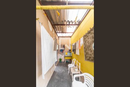 Casa à venda com 180m², 3 quartos e 4 vagas Casa à venda com 180m², 3 quartos e 4 vagasÁrea de Serviço