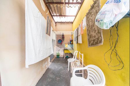 Casa à venda com 180m², 3 quartos e 4 vagas Casa à venda com 180m², 3 quartos e 4 vagasCozinha