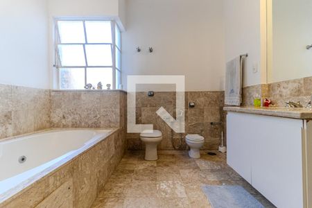 Apartamento à venda com 323m², 3 quartos e 2 vagas Apartamento à venda com 323m², 3 quartos e 2 vagasBanheiro Social