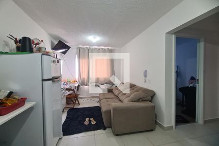 Sala/Cozinha de apartamento para alugar com 2 quartos, 38m² em Vila Graciosa, São Paulo