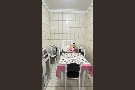 Casa à venda com 189m², 1 quarto e 2 vagas Casa à venda com 189m², 1 quarto e 2 vagasCozinha