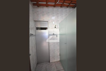 Casa à venda com 325m², 3 quartos e 4 vagasSauna