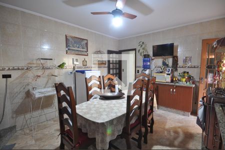 Casa à venda com 325m², 3 quartos e 4 vagasCozinha