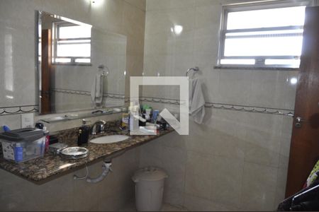 Apartamento à venda com 250m², 3 quartos e 2 vagasBanheiro 1