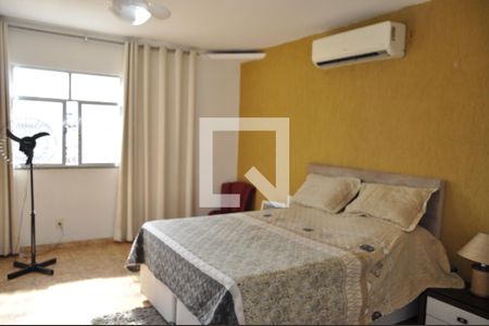 Apartamento à venda com 250m², 3 quartos e 2 vagasQuarto 4