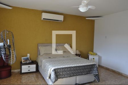 Apartamento à venda com 250m², 3 quartos e 2 vagasQuarto 4