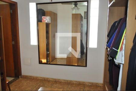 Apartamento à venda com 250m², 3 quartos e 2 vagasQuarto 4