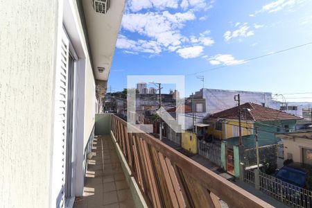 Casa à venda com 236m², 3 quartos e 3 vagasSacada Quarto 2