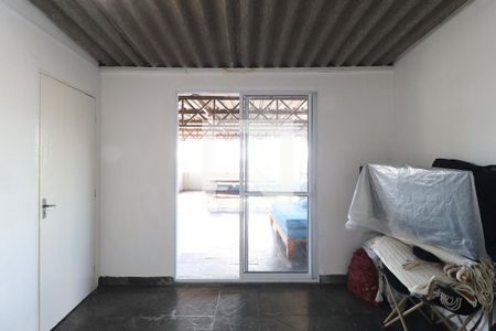 Casa à venda com 236m², 3 quartos e 3 vagasSuíte