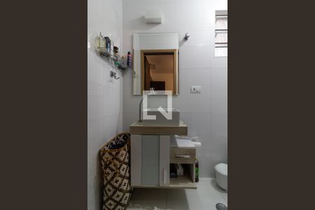 Casa à venda com 240m², 4 quartos e 1 vaga Casa à venda com 240m², 4 quartos e 1 vagaBanheiro da Suíte 1