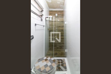 Casa à venda com 240m², 4 quartos e 1 vaga Casa à venda com 240m², 4 quartos e 1 vagaBanheiro da Suíte 1