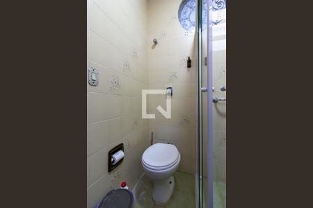 Casa à venda com 240m², 4 quartos e 1 vaga Casa à venda com 240m², 4 quartos e 1 vagaBanheiro da Suíte 2