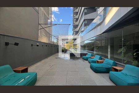 Studio à venda com 19m², 1 quarto e sem vaga Studio à venda com 19m², 1 quarto e sem vagaPiscina