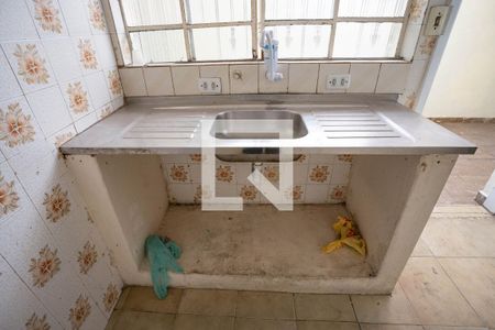 Casa para alugar com 250m², 3 quartos e 2 vagasCozinha