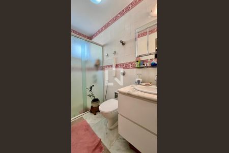 Apartamento à venda com 110m², 3 quartos e 2 vagas Apartamento à venda com 110m², 3 quartos e 2 vagasCloset Suíte