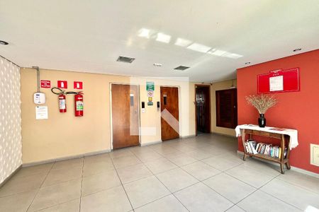 Apartamento à venda com 54m², 2 quartos e 1 vaga Apartamento à venda com 54m², 2 quartos e 1 vagaHall social