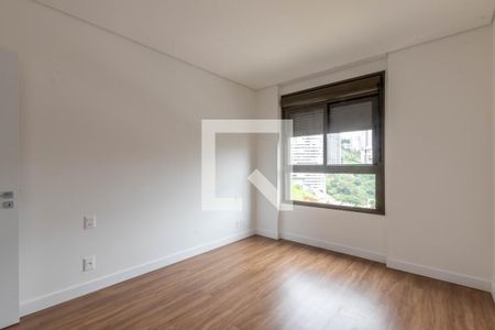 Apartamento à venda com 142m², 4 quartos e 3 vagas Apartamento à venda com 142m², 4 quartos e 3 vagasQuarto 2