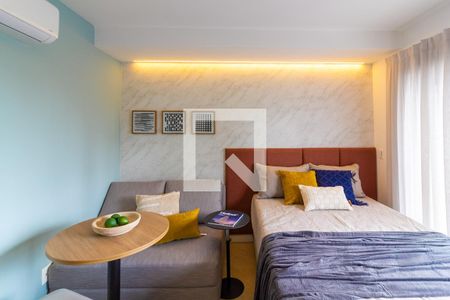 Sala/Quarto de kitnet/studio para alugar com 1 quarto, 24m² em Vila Cordeiro, São Paulo