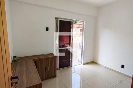 Quarto 1 de apartamento para alugar com 2 quartos, 80m² em Pechincha, Rio de Janeiro