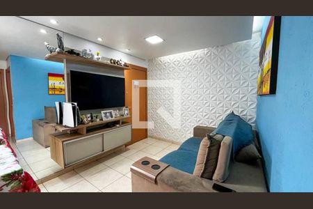 Apartamento à venda com 2 quartos, 50m² em Cabral, Contagem