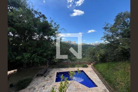 Casa de condomínio à venda com 300m², 4 quartos e 4 vagas