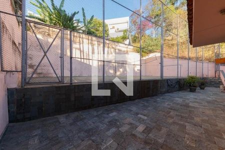 Casa à venda com 682m², 4 quartos e 8 vagas
