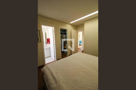 Apartamento à venda com 210m², 4 quartos e 4 vagas