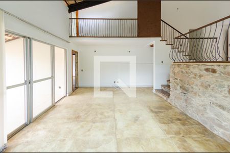 Sala de casa para alugar com 4 quartos, 279m² em Santa Lúcia, Belo Horizonte