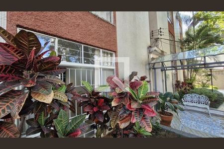 Apartamento à venda com 83m², 2 quartos e 1 vaga