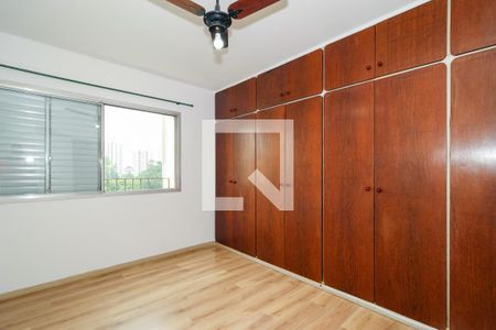 Quarto 1 de apartamento para alugar com 4 quartos, 175m² em Morumbi, São Paulo
