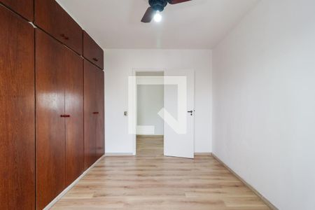 Quarto 1 de apartamento para alugar com 4 quartos, 175m² em Morumbi, São Paulo