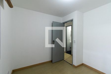 Quarto 1 de casa para alugar com 2 quartos, 100m² em Xaxim, Curitiba